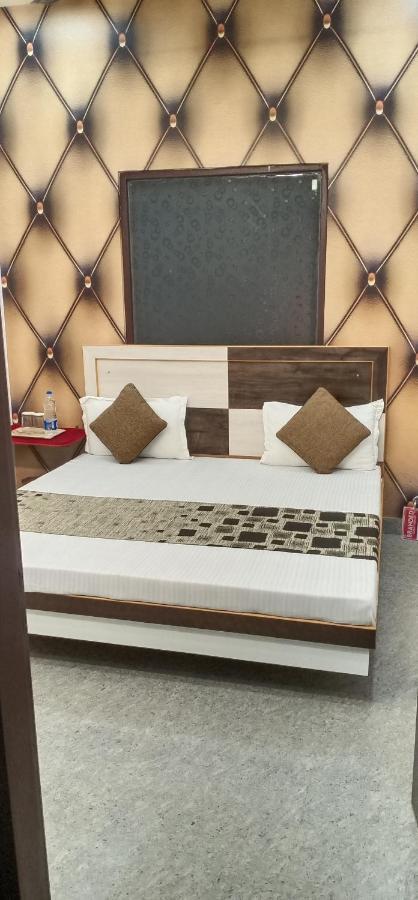 Branded Guest House Джаландхар Екстериор снимка